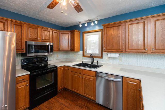 6879 Juliet Drive, Avon, IN 46123