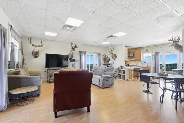 470 County Road 2137, Meridian, TX 76665