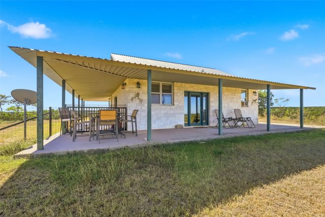 470 County Road 2137, Meridian, TX 76665