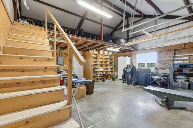 470 County Road 2137, Meridian, TX 76665