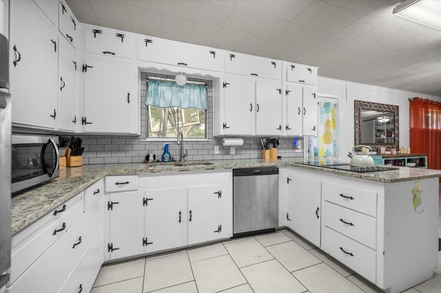 4900 Ira Street, Haltom City, TX 76117