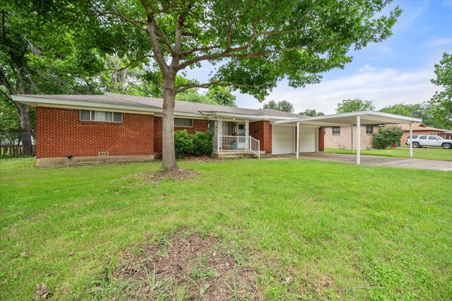 4900 Ira Street, Haltom City, TX 76117