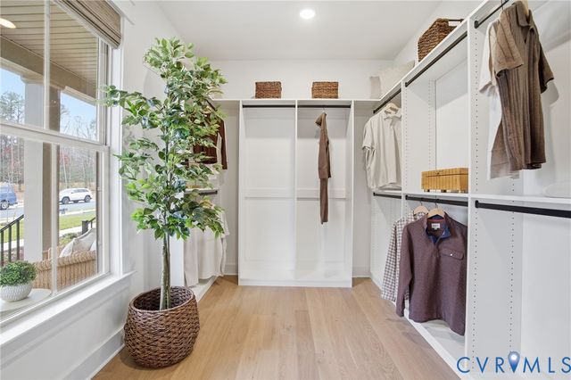 18301 Harvest View Ct, Moseley, VA 23120