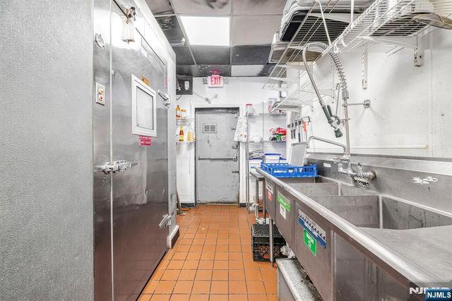 76 Market Street, Clifton, NJ 07012