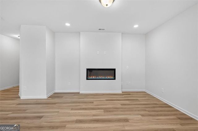 312 Caroline Place 99, Villa Rica, GA 30180
