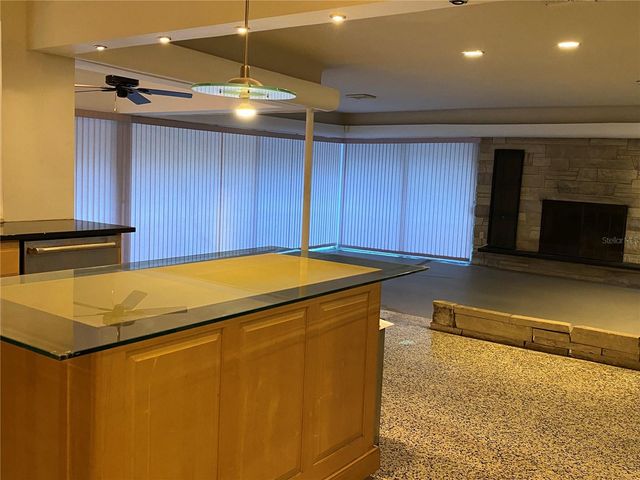 3300 MINEOLA DRIVE, Sarasota, FL 34239