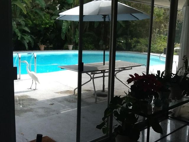 3300 MINEOLA DRIVE, Sarasota, FL 34239