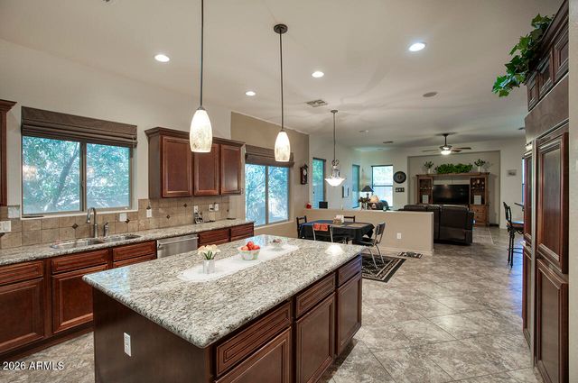 19326 W MEDLOCK Drive, Litchfield Park, AZ 85340