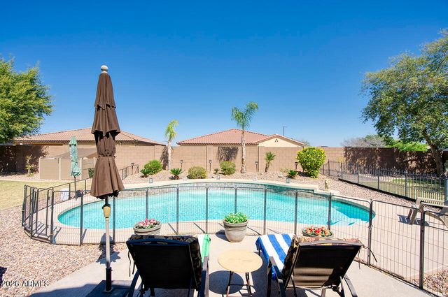 19326 W MEDLOCK Drive, Litchfield Park, AZ 85340