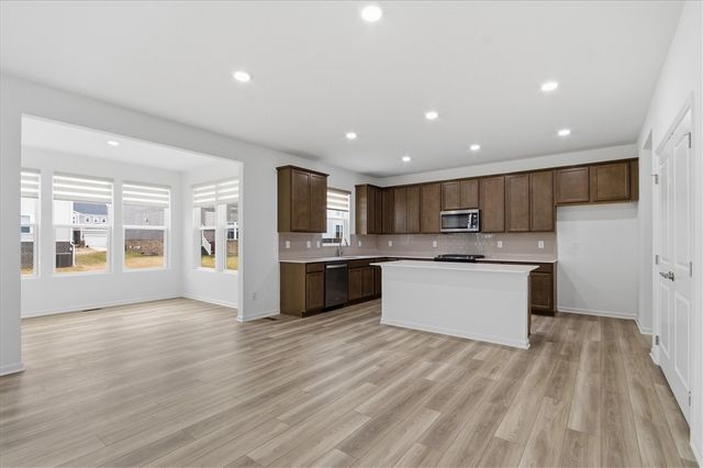 709 Risdon Trail, Saline, MI 48176