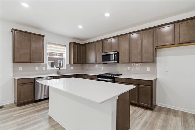 709 Risdon Trail, Saline, MI 48176