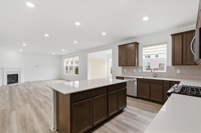 709 Risdon Trail, Saline, MI 48176