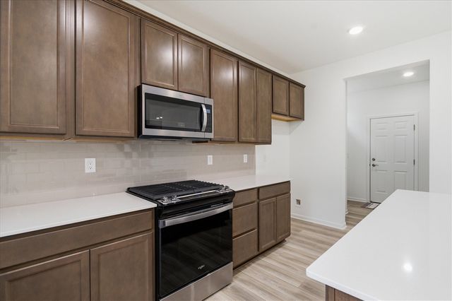 709 Risdon Trail, Saline, MI 48176