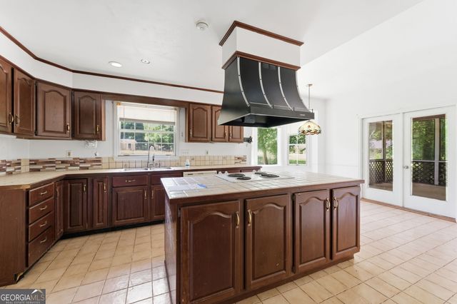 3245 W Anderson Drive, Lithia Springs, GA 30122