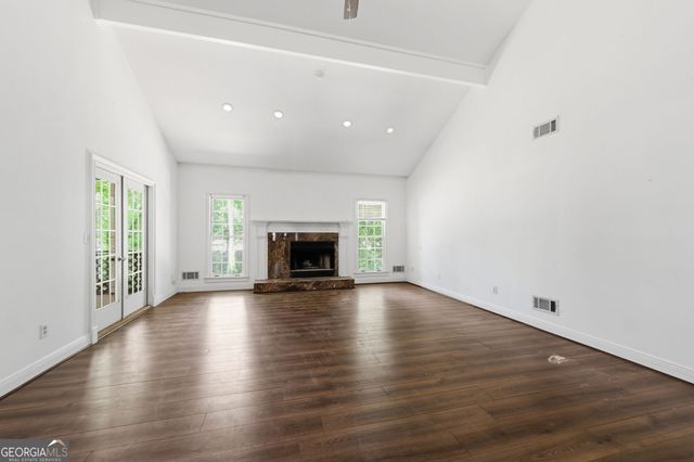 3245 W Anderson Drive, Lithia Springs, GA 30122