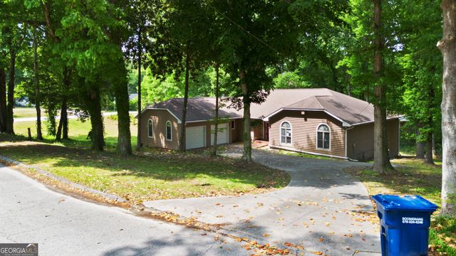 3245 W Anderson Drive, Lithia Springs, GA 30122