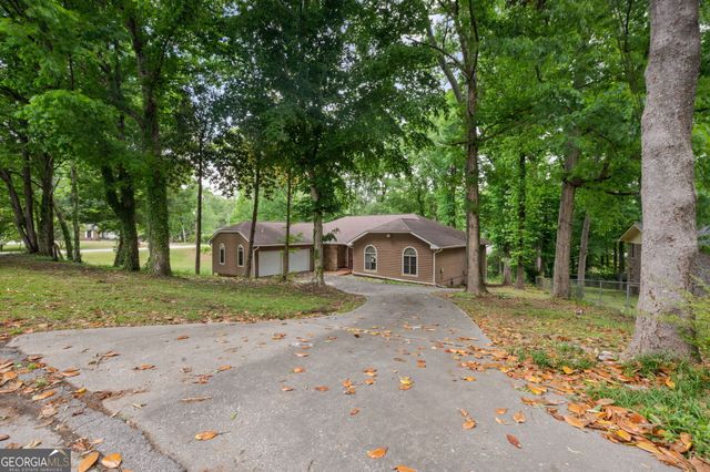 3245 W Anderson Drive, Lithia Springs, GA 30122