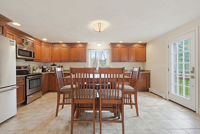 141 Downing Dr Ext, Attleboro, MA 02703