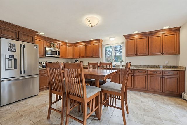 141 Downing Dr Ext, Attleboro, MA 02703