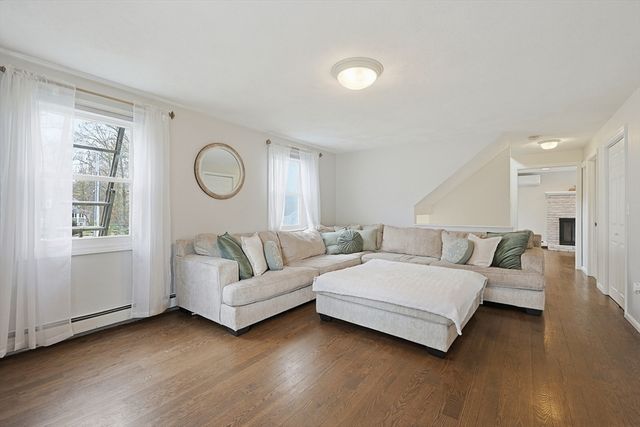141 Downing Dr Ext, Attleboro, MA 02703