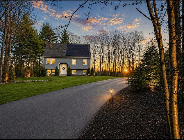 141 Downing Dr Ext, Attleboro, MA 02703