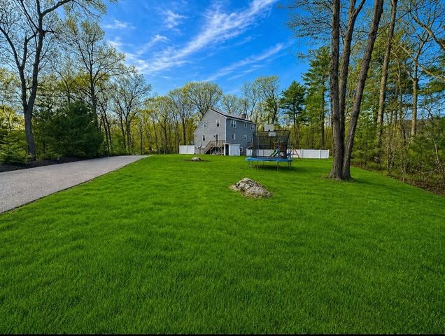 141 Downing Dr Ext, Attleboro, MA 02703