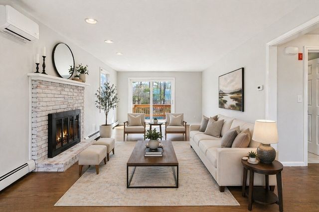 141 Downing Dr Ext, Attleboro, MA 02703