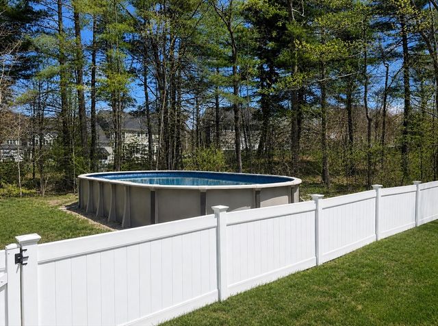141 Downing Dr Ext, Attleboro, MA 02703