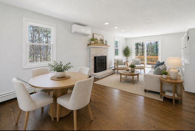 141 Downing Dr Ext, Attleboro, MA 02703
