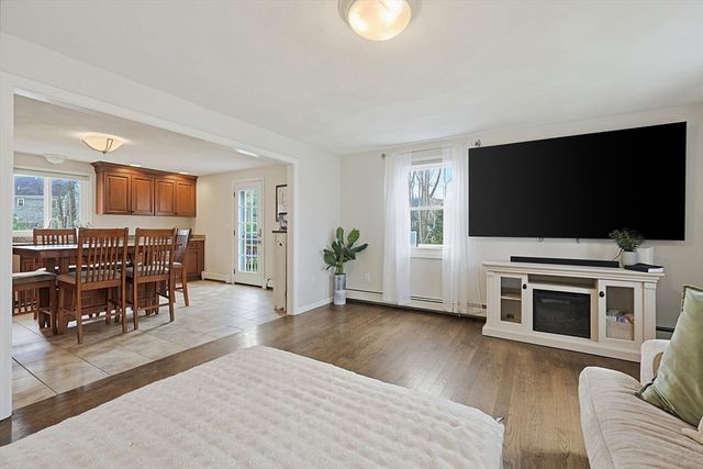 141 Downing Dr Ext, Attleboro, MA 02703