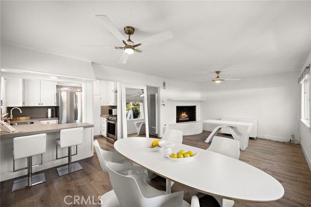 1613 E Balboa, Newport Beach, CA 92661