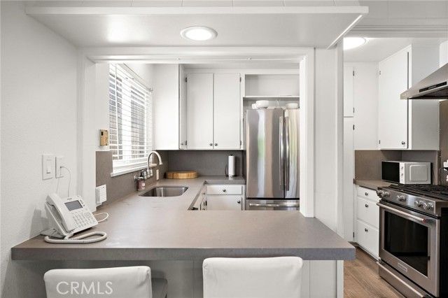 1613 E Balboa, Newport Beach, CA 92661