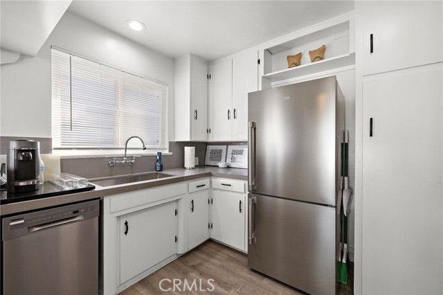 1613 E Balboa, Newport Beach, CA 92661