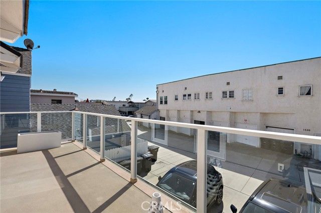 1613 E Balboa, Newport Beach, CA 92661