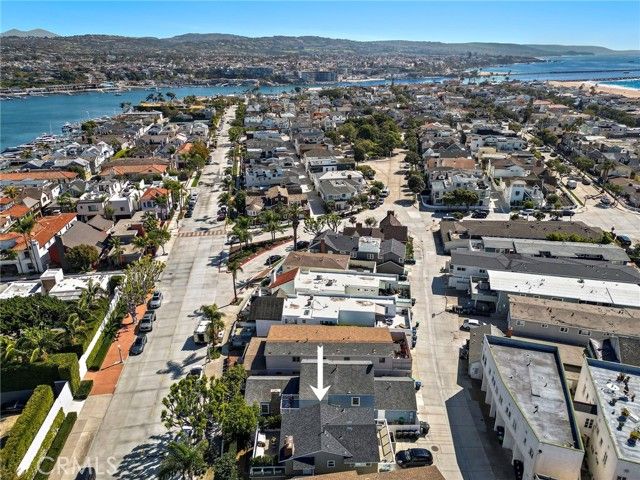 1613 E Balboa, Newport Beach, CA 92661
