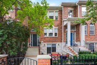 710 Prescott Court, Naperville, IL 60563