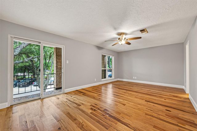 608 N Eldridge Parkway, Houston, TX 77079