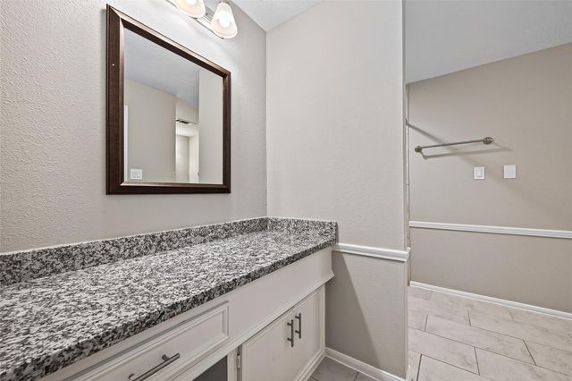 608 N Eldridge Parkway, Houston, TX 77079