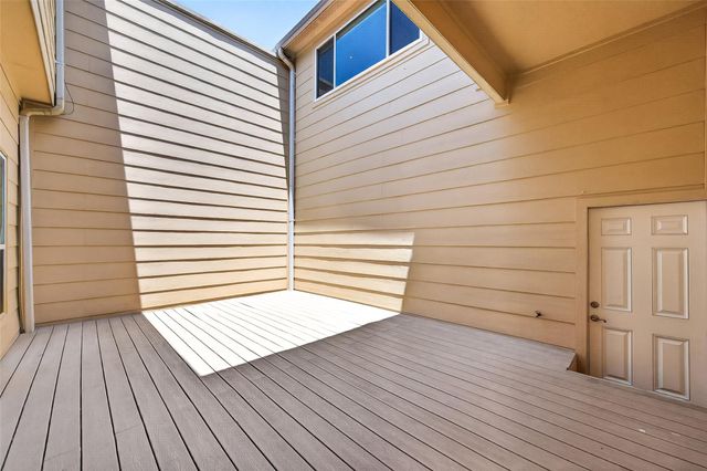 608 N Eldridge Parkway, Houston, TX 77079