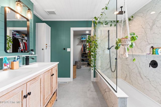 2931 Seashore Road SW, Supply, NC 28462