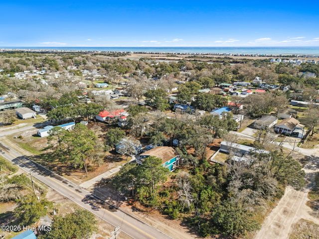 2931 Seashore Road SW, Supply, NC 28462