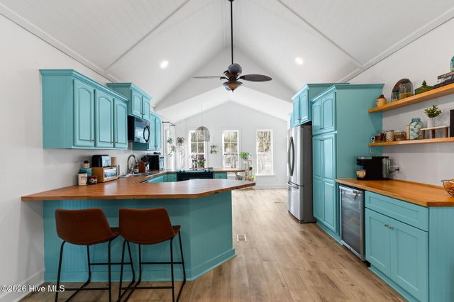 2931 Seashore Road SW, Supply, NC 28462