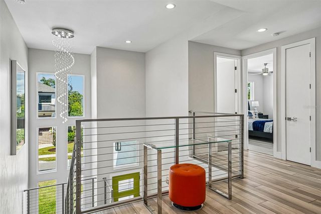 2706 W TRILBY AVENUE, Tampa, FL 33611