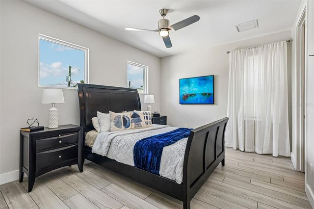 2706 W TRILBY AVENUE, Tampa, FL 33611