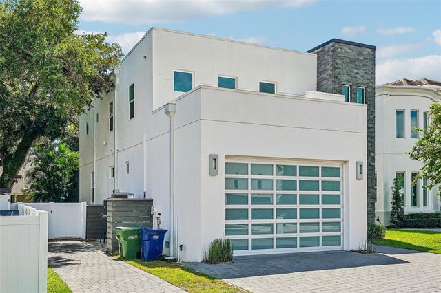 2706 W TRILBY AVENUE, Tampa, FL 33611