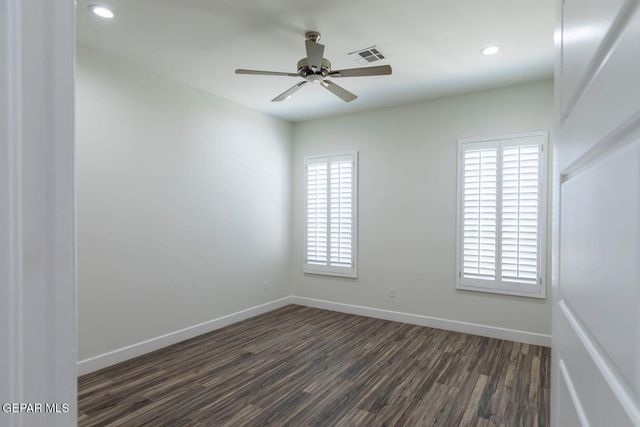 5404 E RIVER Lane, El Paso, TX 79932