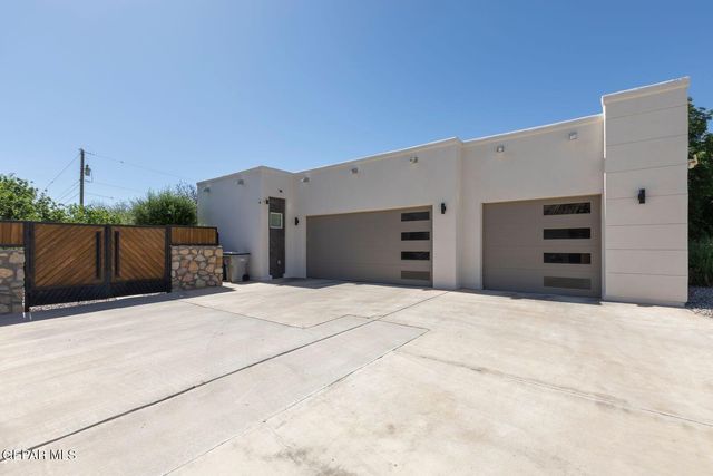 5404 E RIVER Lane, El Paso, TX 79932