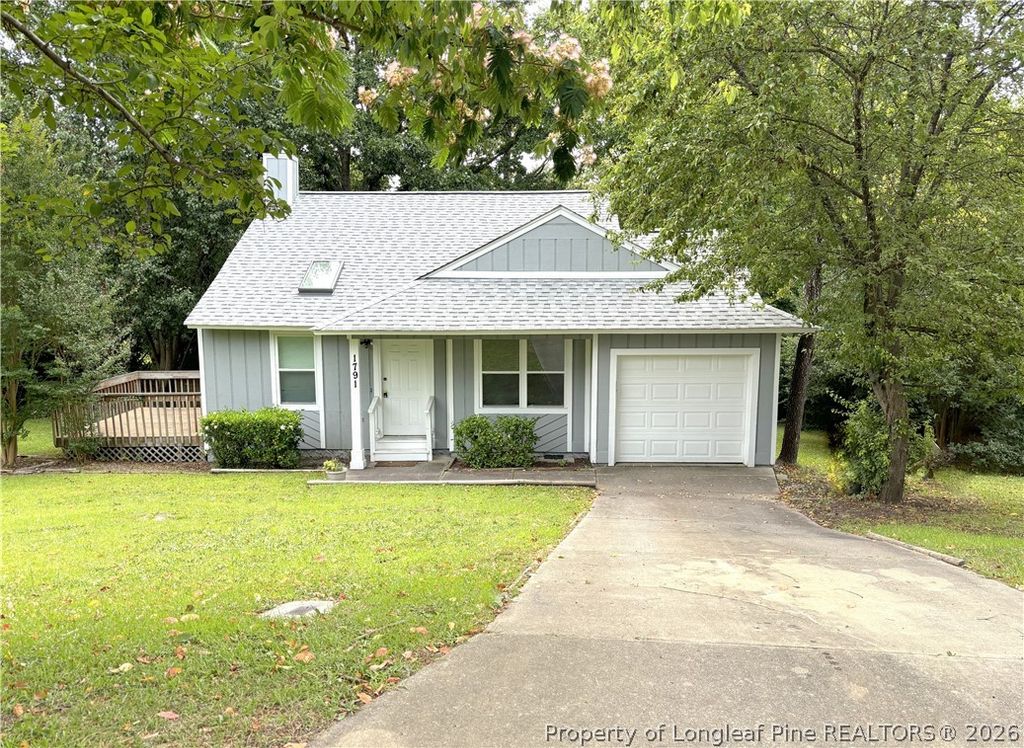 1791 Arrow Ridge Way, Fayetteville, NC 28304