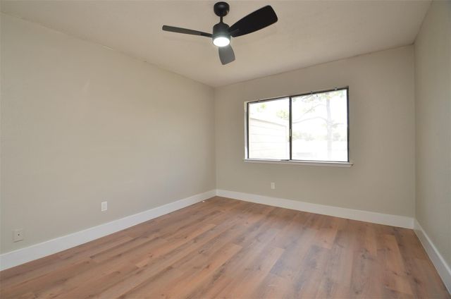 12019 Bob White Drive, Houston, TX 77035