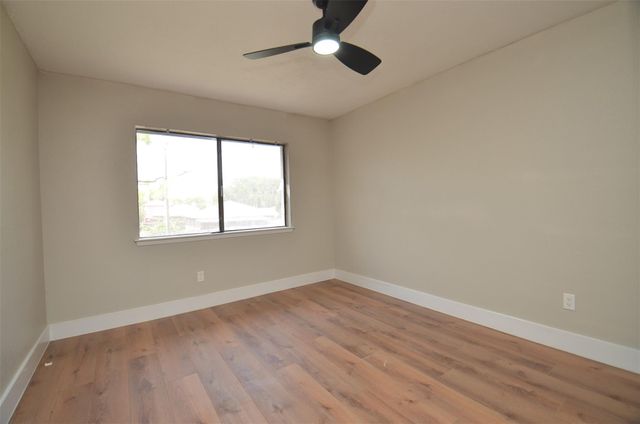 12019 Bob White Drive, Houston, TX 77035